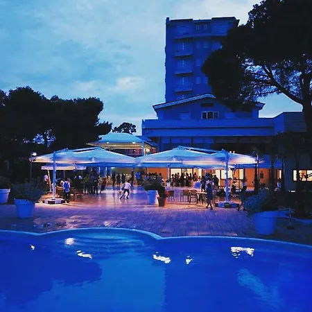 Perrozzi Szálloda Vasto