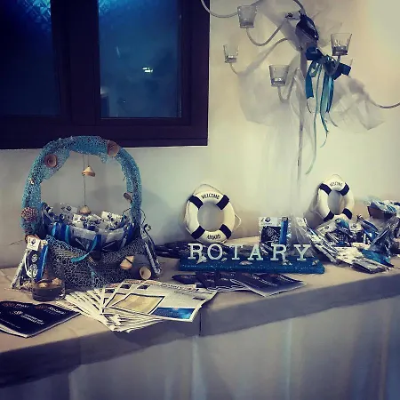فندق Perrozzi