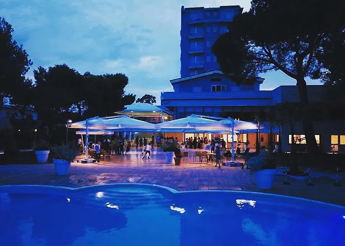 Perrozzi Otel Vasto